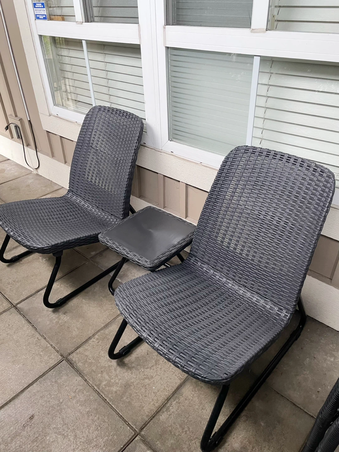 Excellent Condition Patio or Balcony 3-Piece Wicker Set