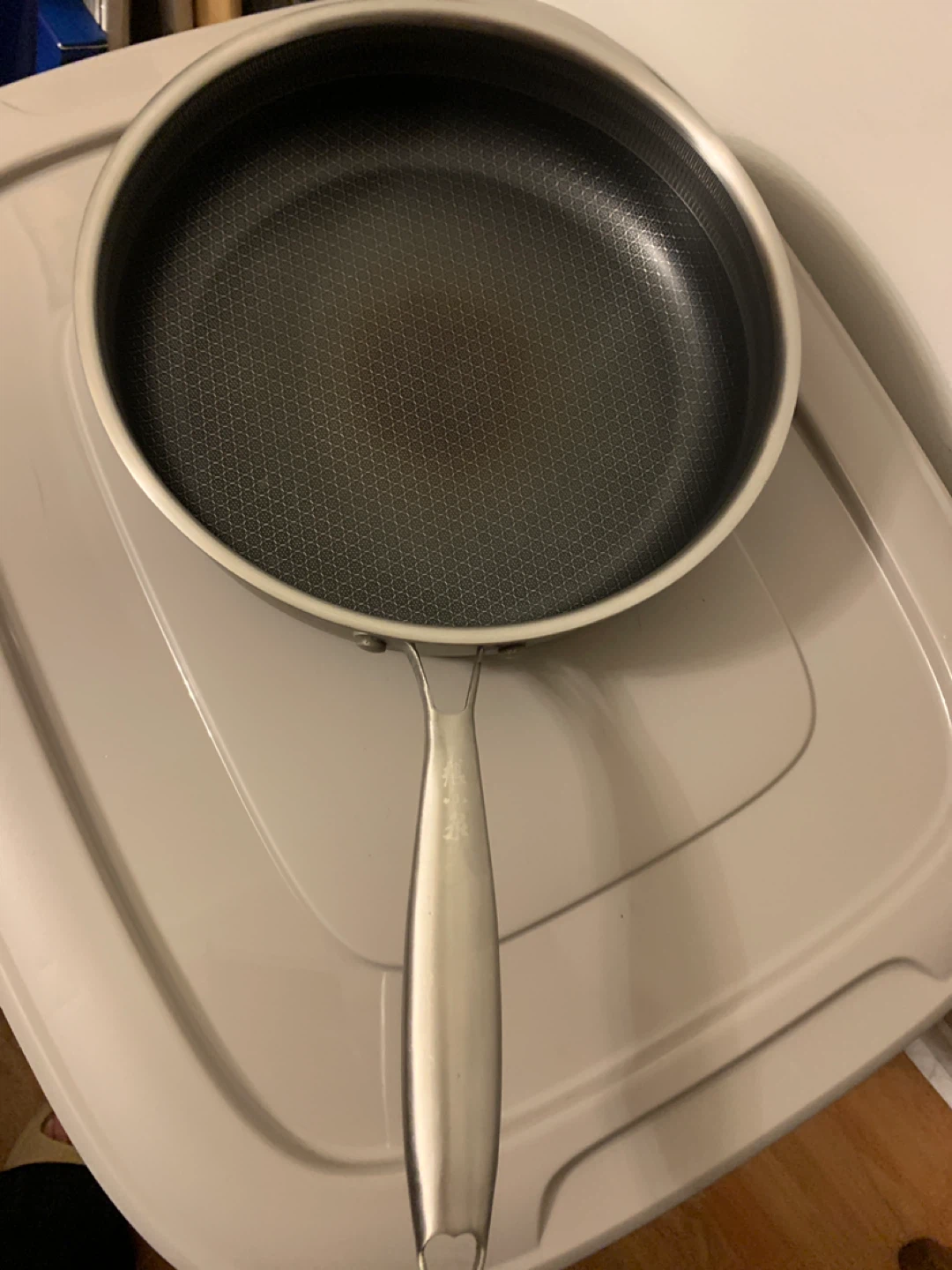 Hybrid Nonstick Frying Pan