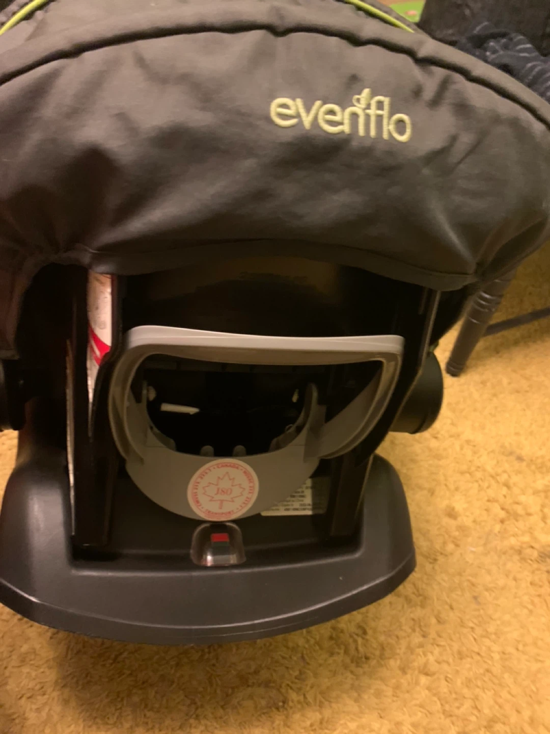 Evenflo Infant Car Seat - 1.8-15.8 kg - photo 2