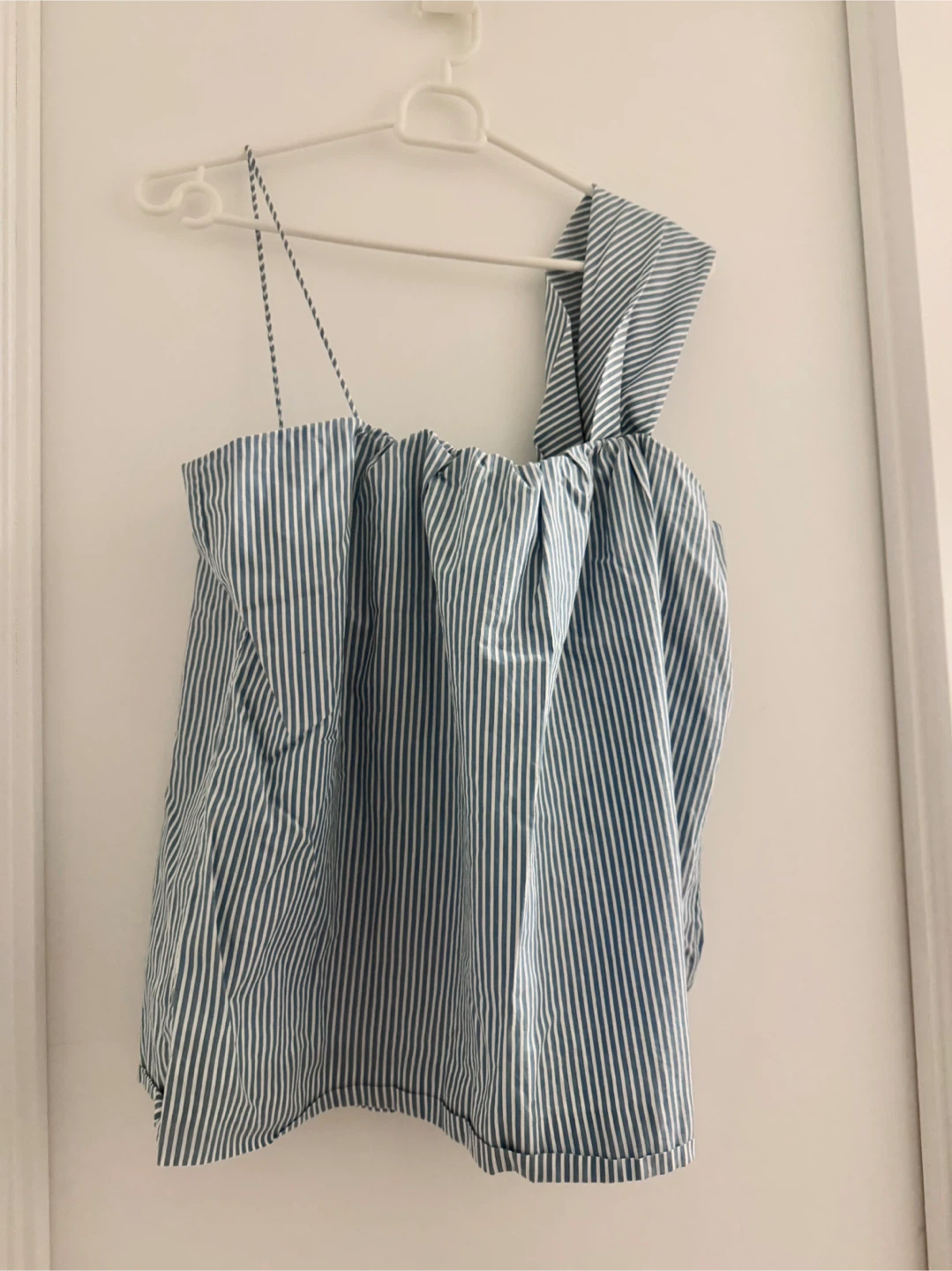 NEW COS Striped One-Shoulder Top