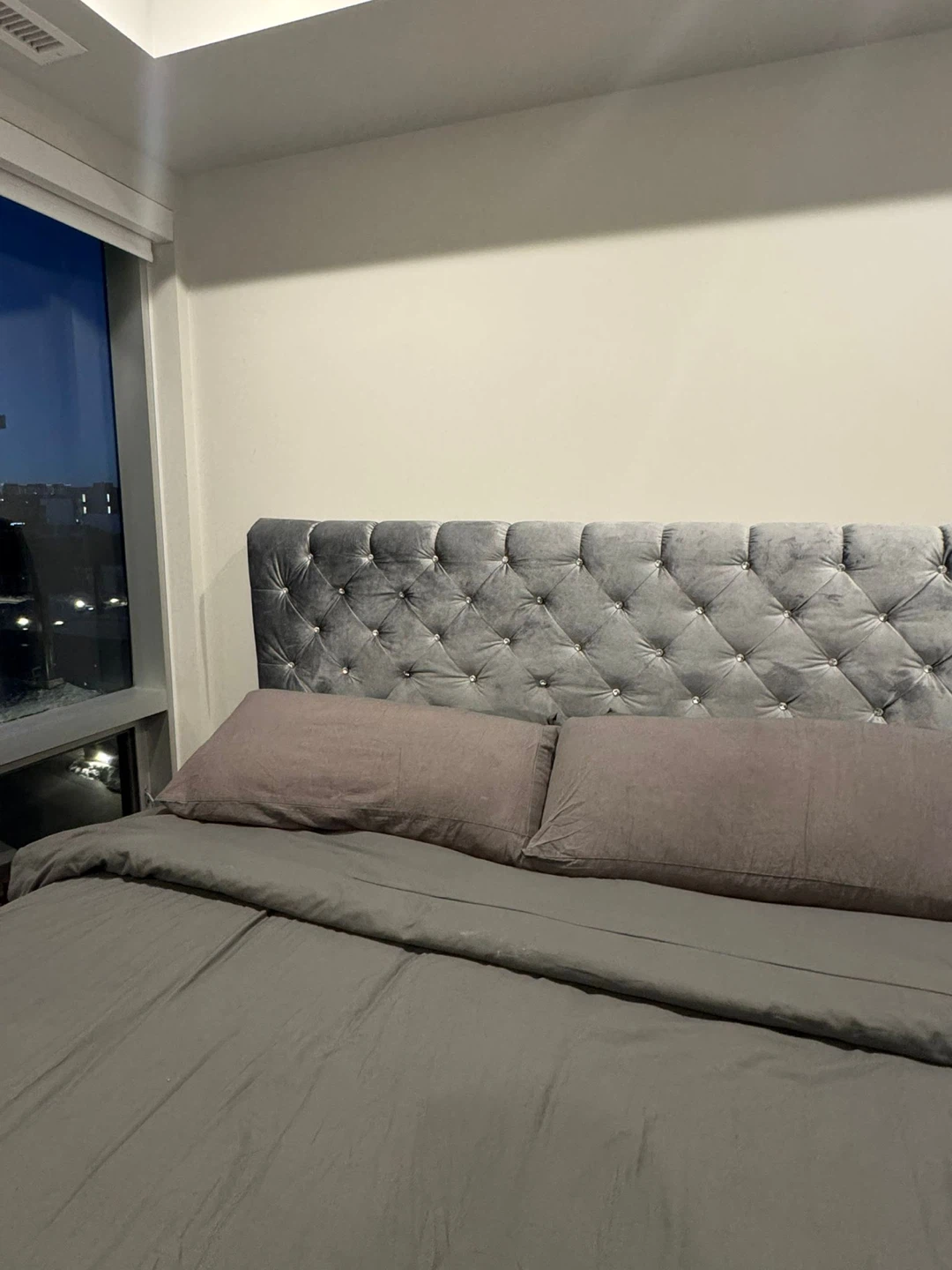 Complete Queen Bed Set