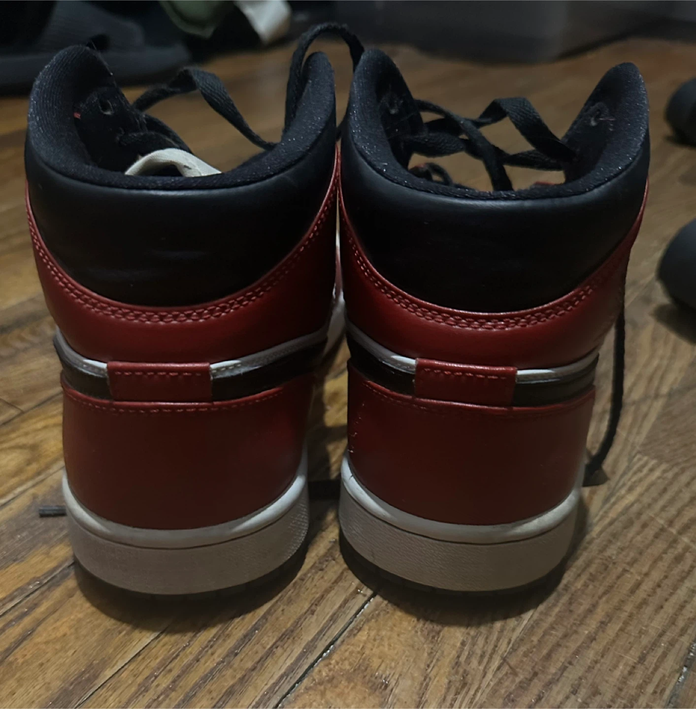 Air Jordan 1 Mid, Red/Black/White - photo 4