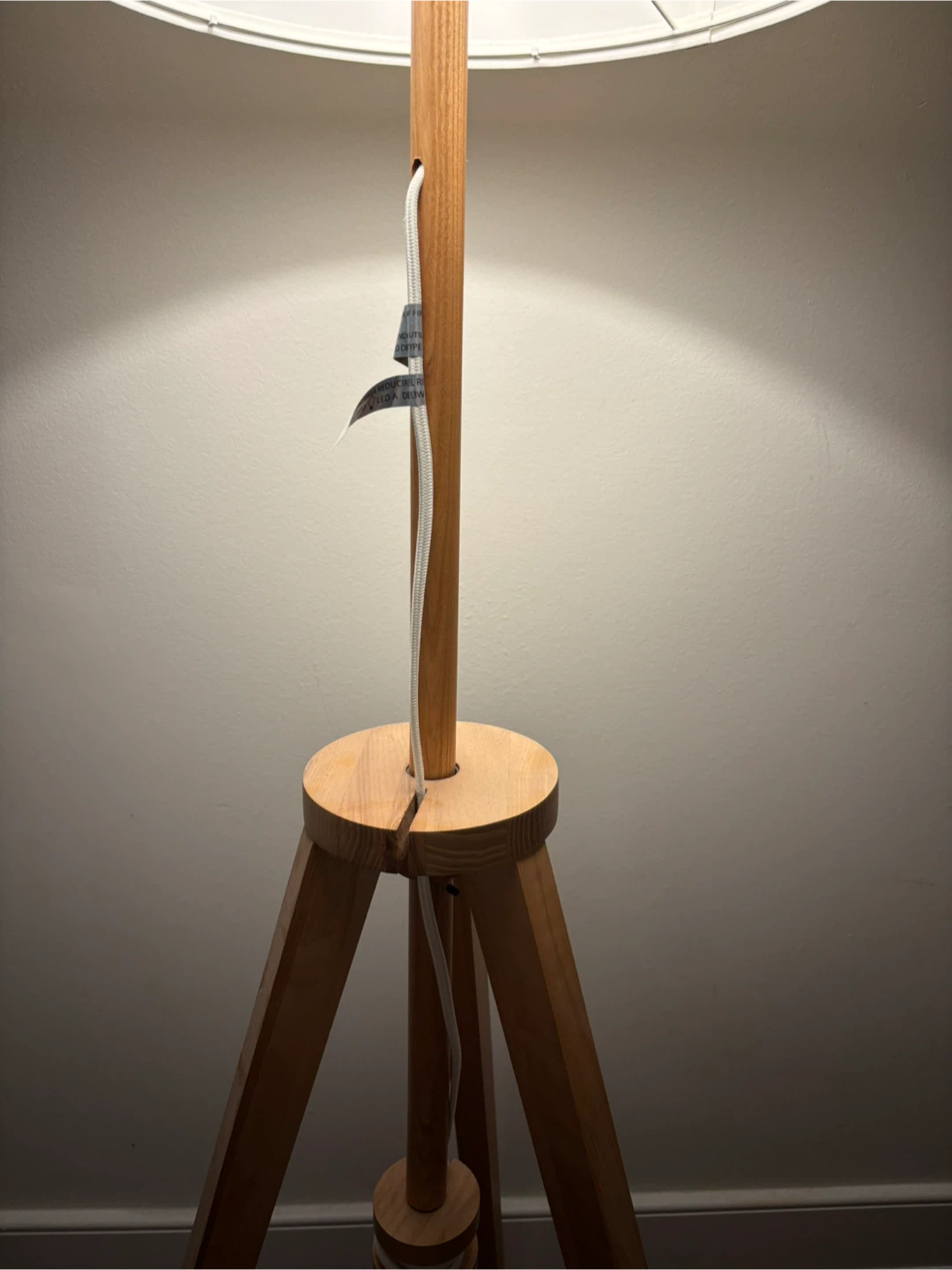 Moving Sale! Ikea Floor Lamp (LAUTERS) - photo 3