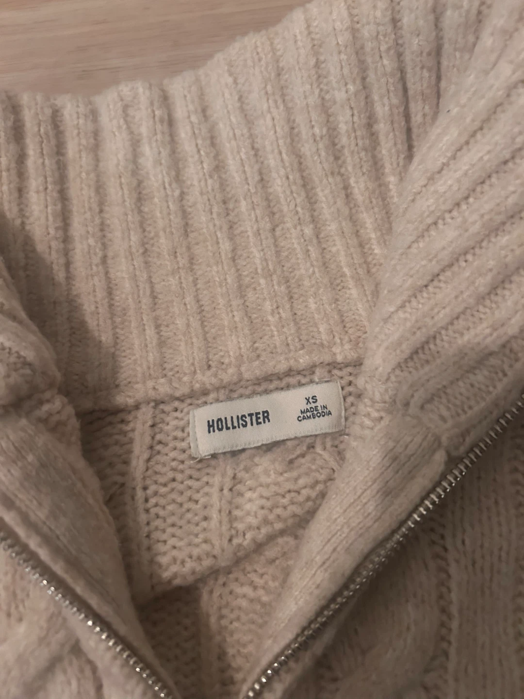 Hollister XS Cable Knit Zip-Up Sweater - photo 3