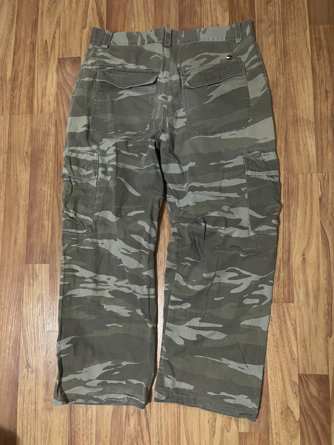 Tommy Hilfiger Baggy Camo Cargo Pants