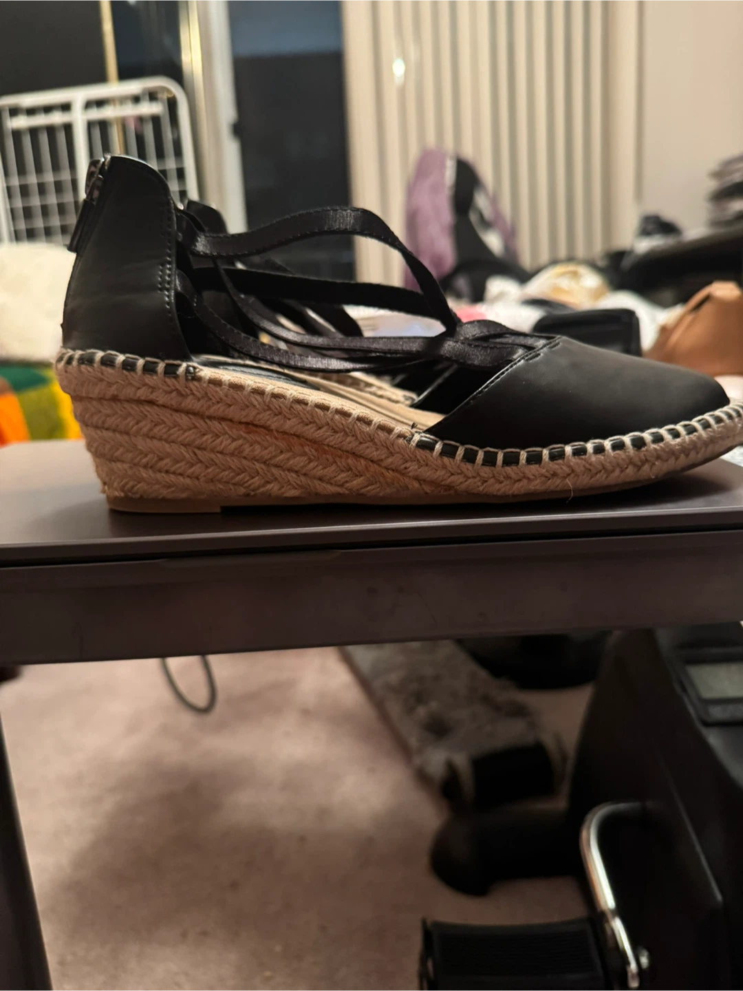 Reaction Kenneth Cole Black Espadrille Wedge Sandals, Size 6.5 - photo 4