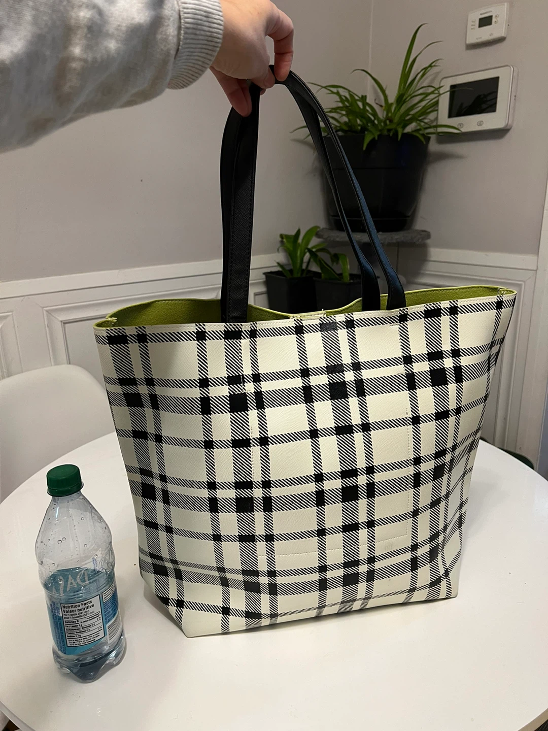 Plaid Tote Bag with Black Straps - New