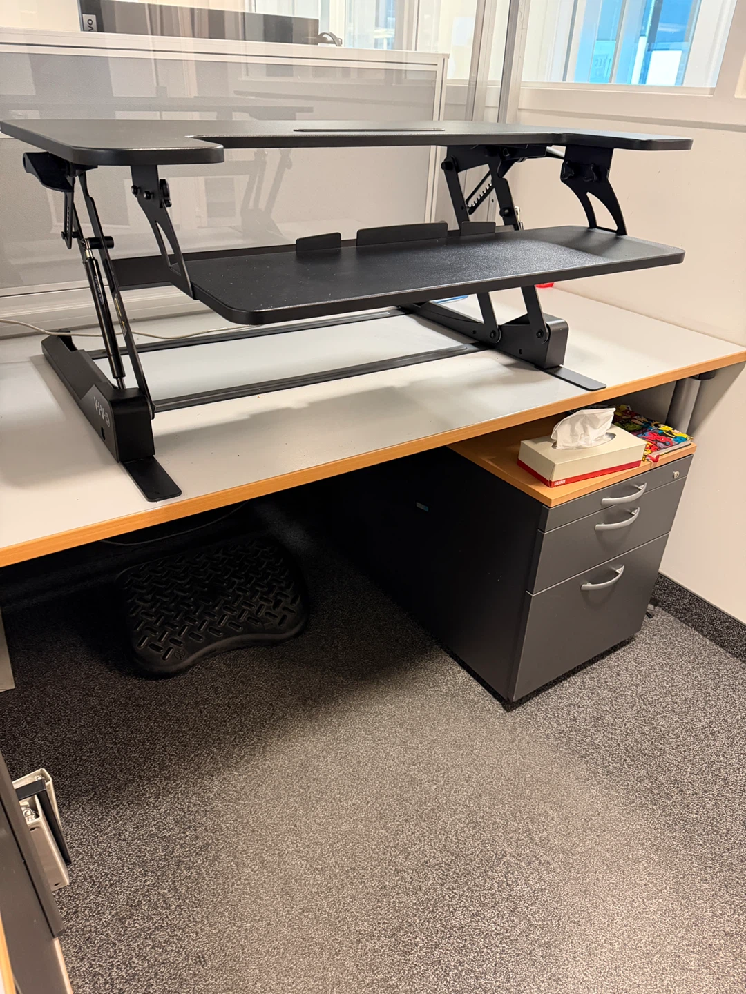 Varidesk Pro Plus 36 Standing Desk Converter - Black
