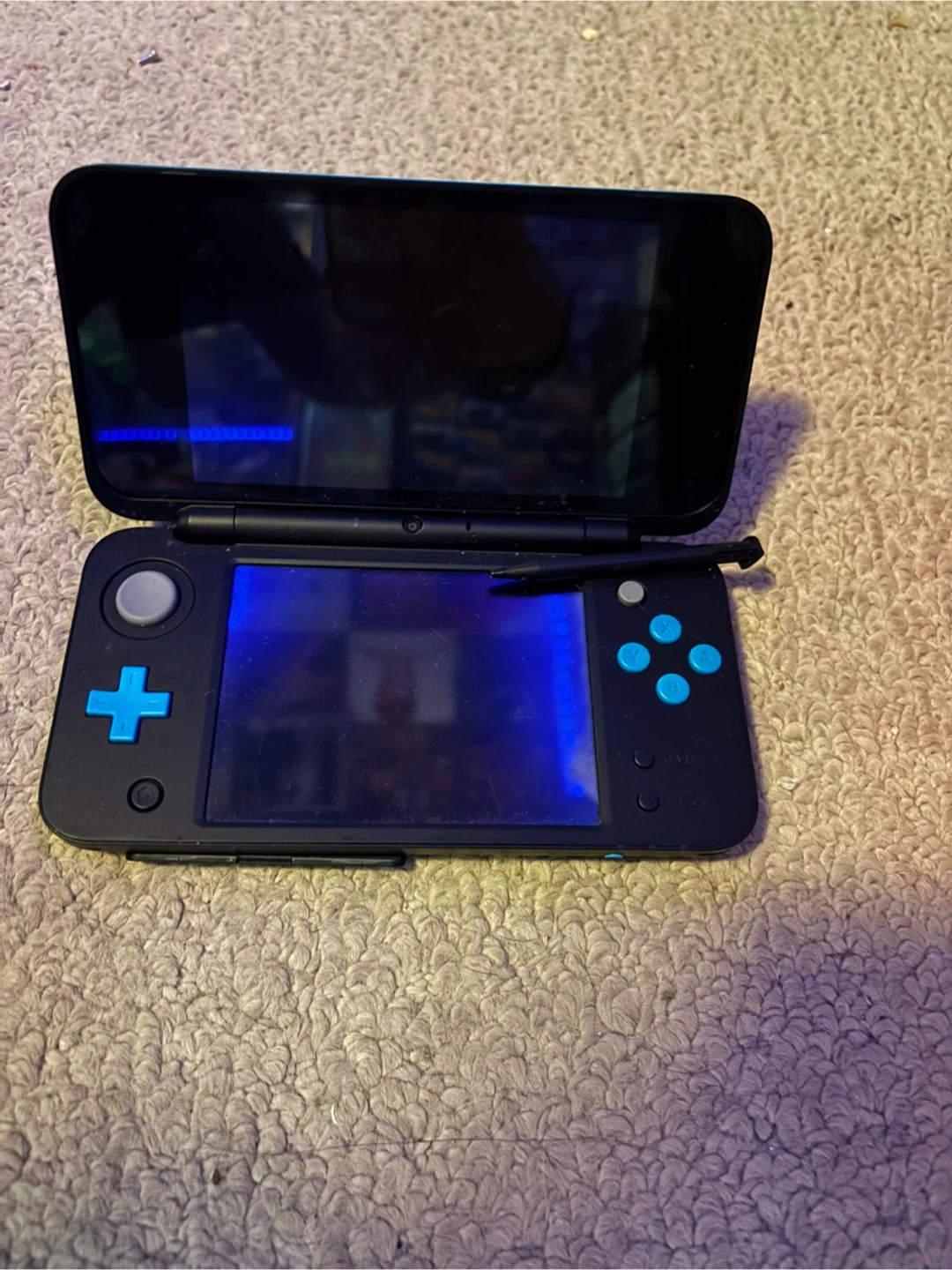 Nintendo 2DS w/ Minecraft 3DS Edition - photo 2