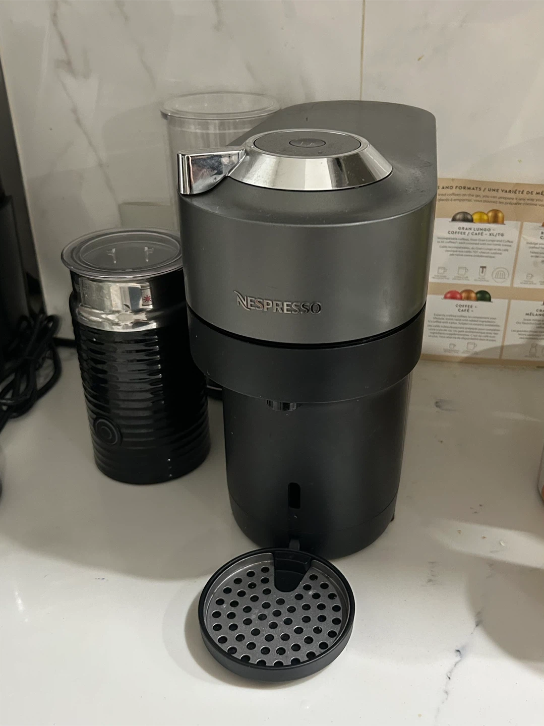 Nespresso Vertuo Coffee Machine & Milk frother