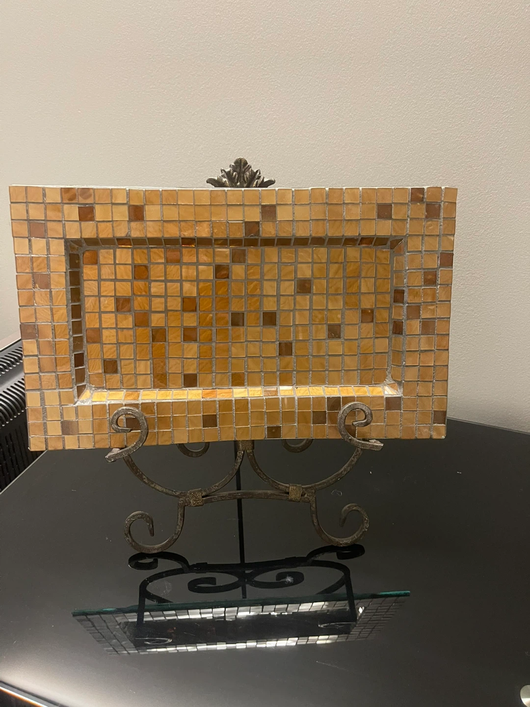 Decorative Mosaic Tray with Amber Glass Accents - photo 4