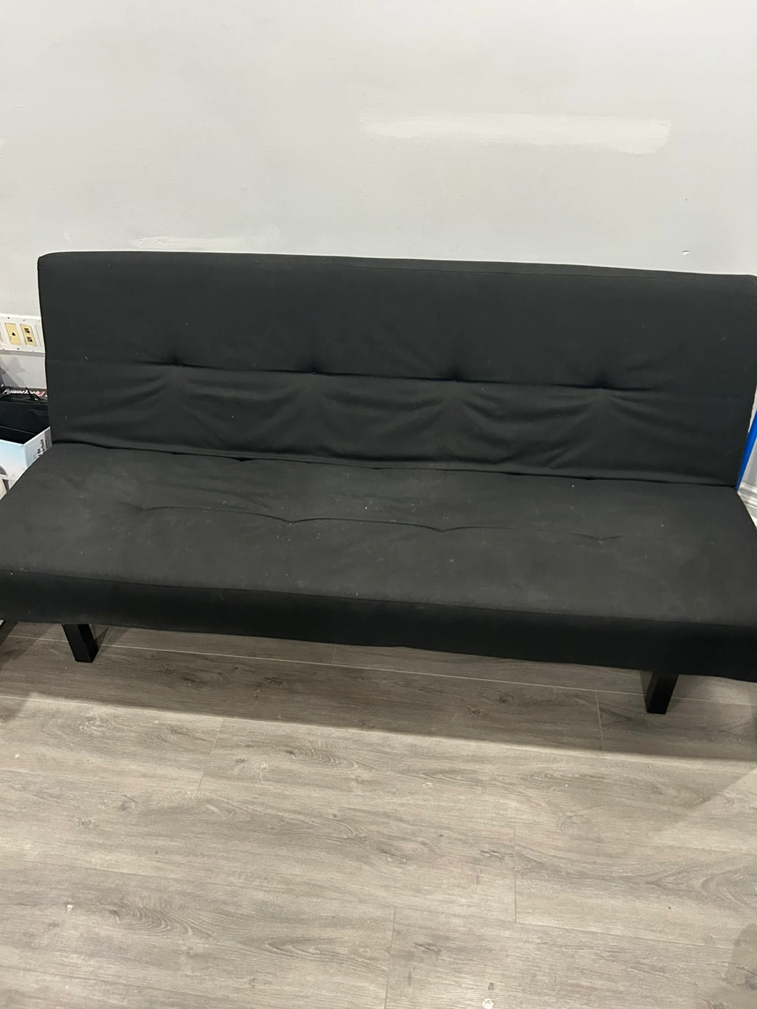 Black Futon