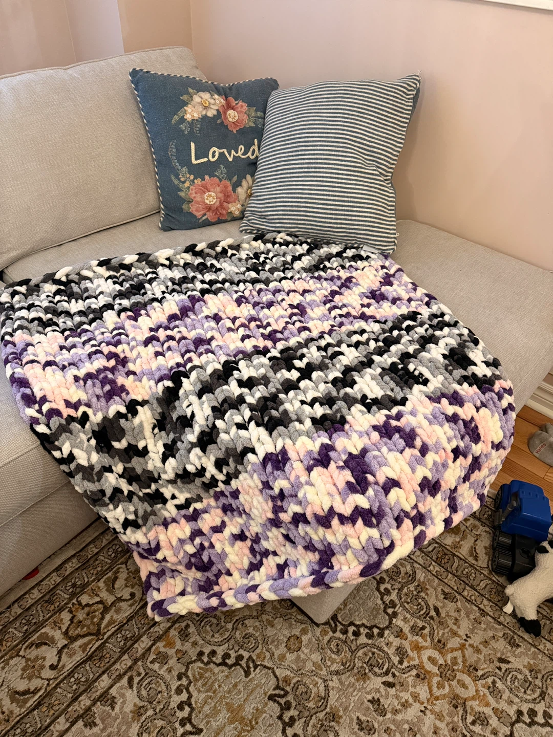Handmade Chunky Knit Blanket - photo 2