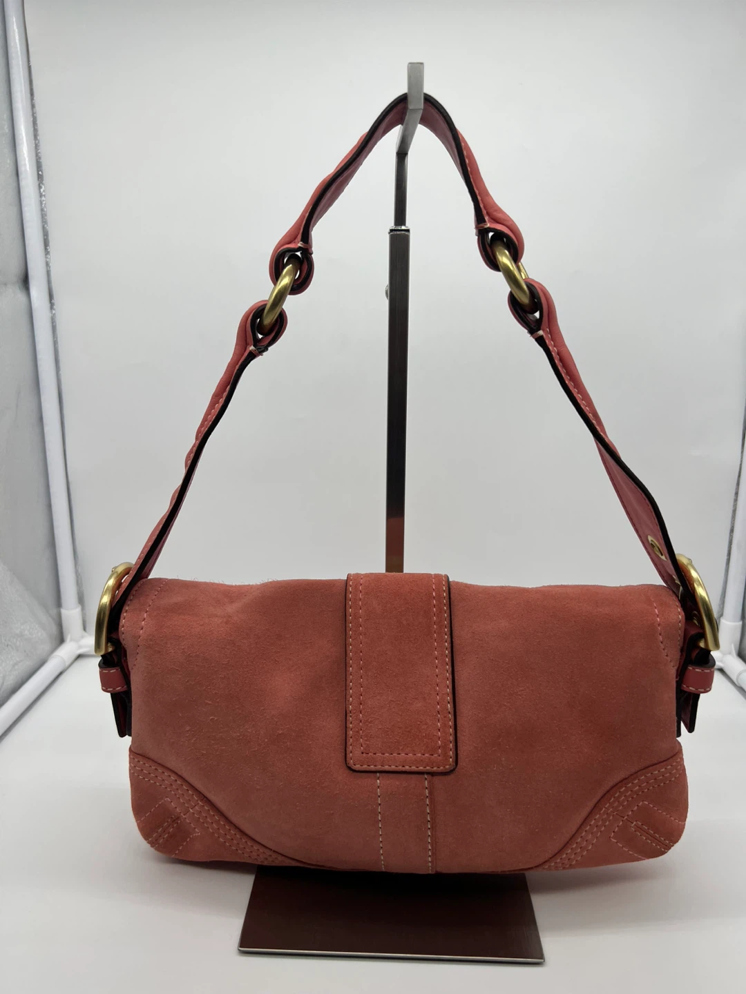 COACH VINTAGE Y2K Soho Demi Flap Salmon Suede Baguette - photo 2
