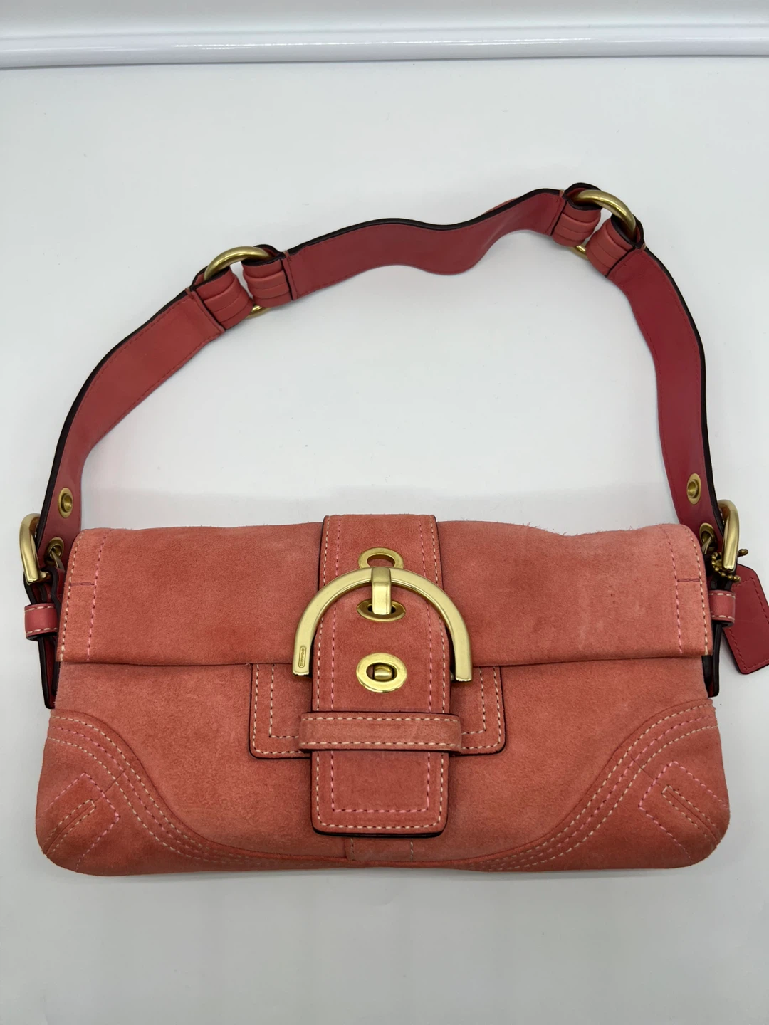 COACH VINTAGE Y2K Soho Demi Flap Salmon Suede Baguette - photo 4