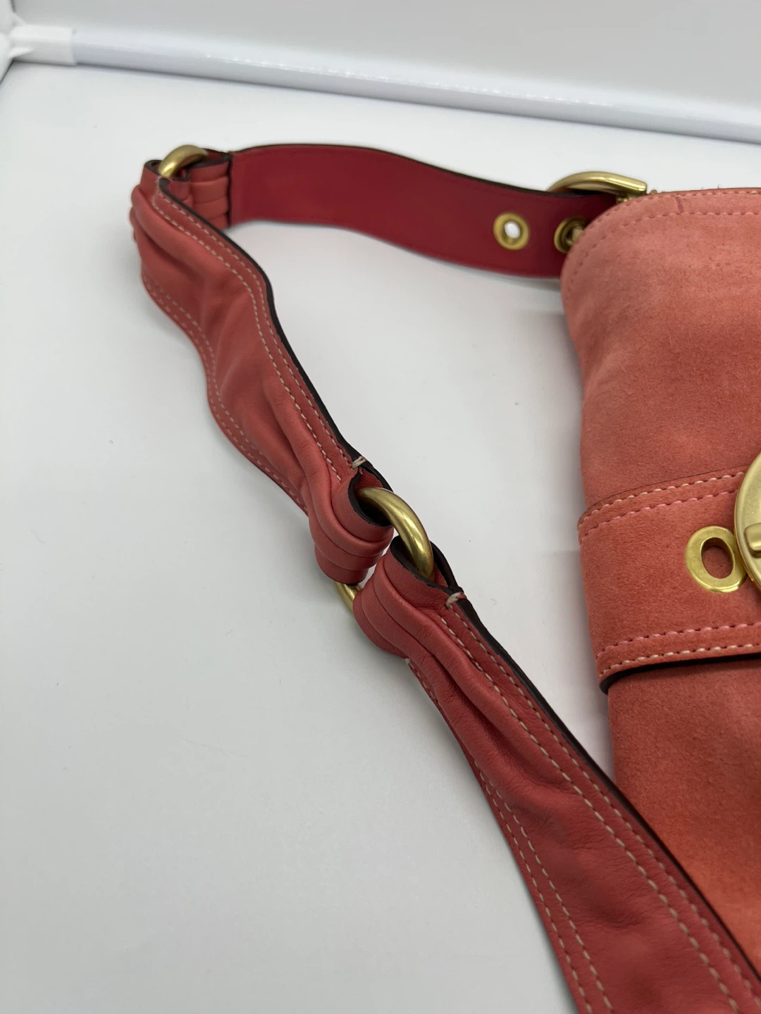 COACH VINTAGE Y2K Soho Demi Flap Salmon Suede Baguette - photo 5