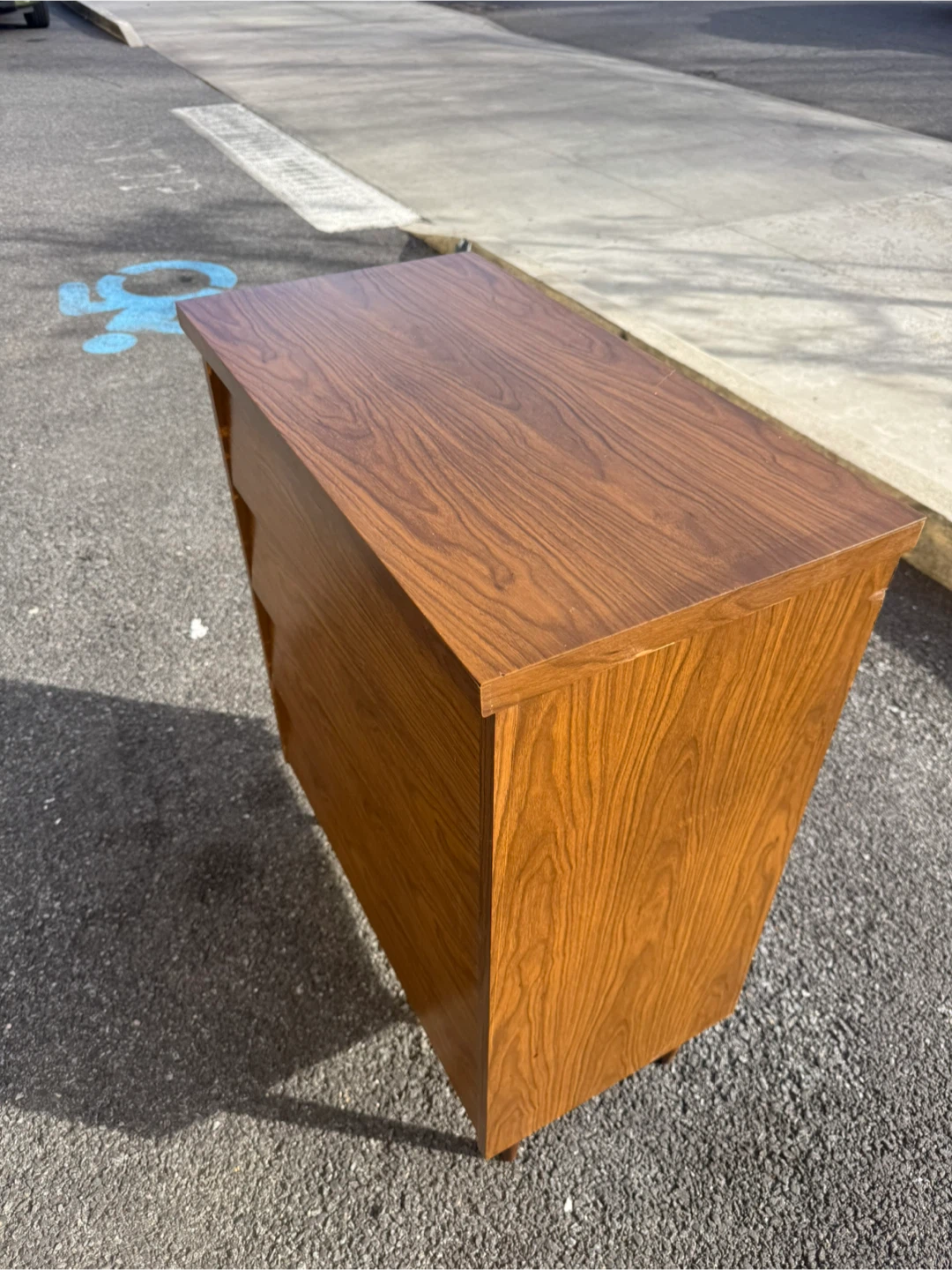 Free delivery mcm dresser - photo 4