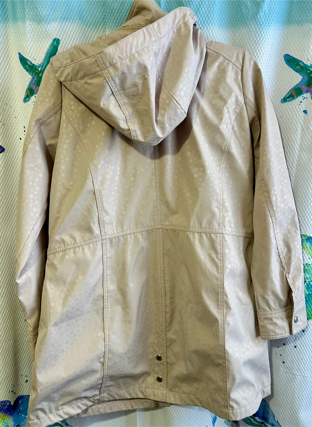Weatherproof Beige Raincoat - photo 2