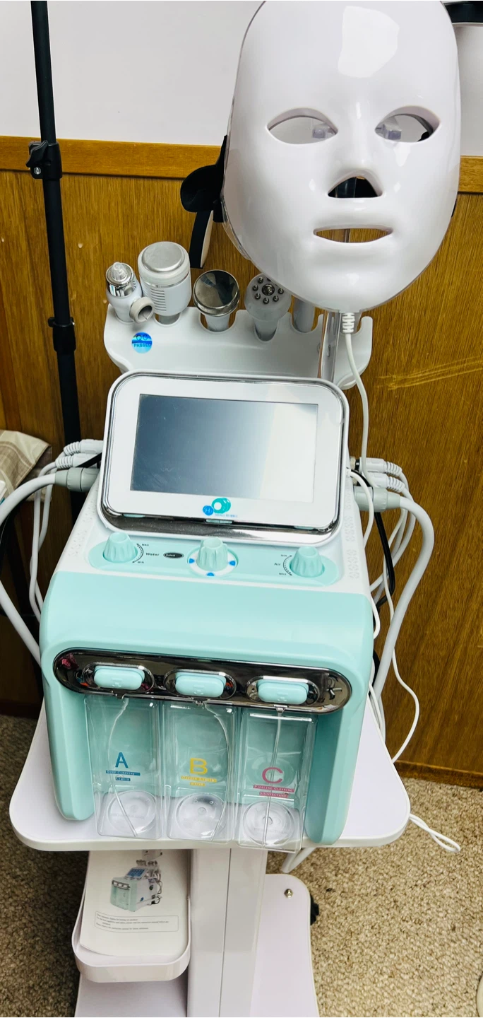 Freyara 10-in-1 Hydro Aqua Peeling Machine
