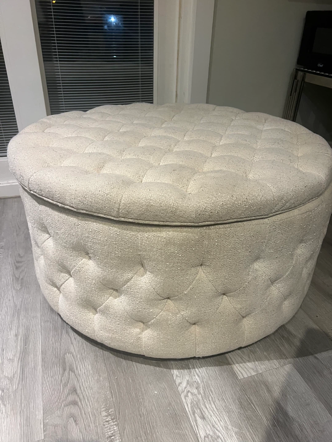 Round Tufted Ottoman