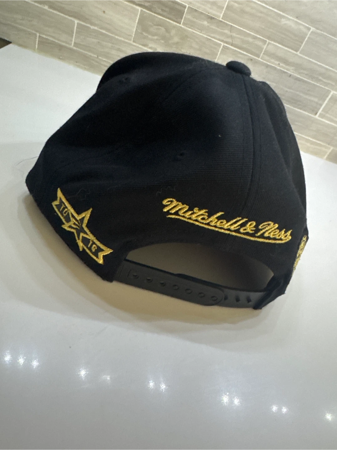 Mitchell & Ness Toronto Raptors Adjustable Hat - photo 4