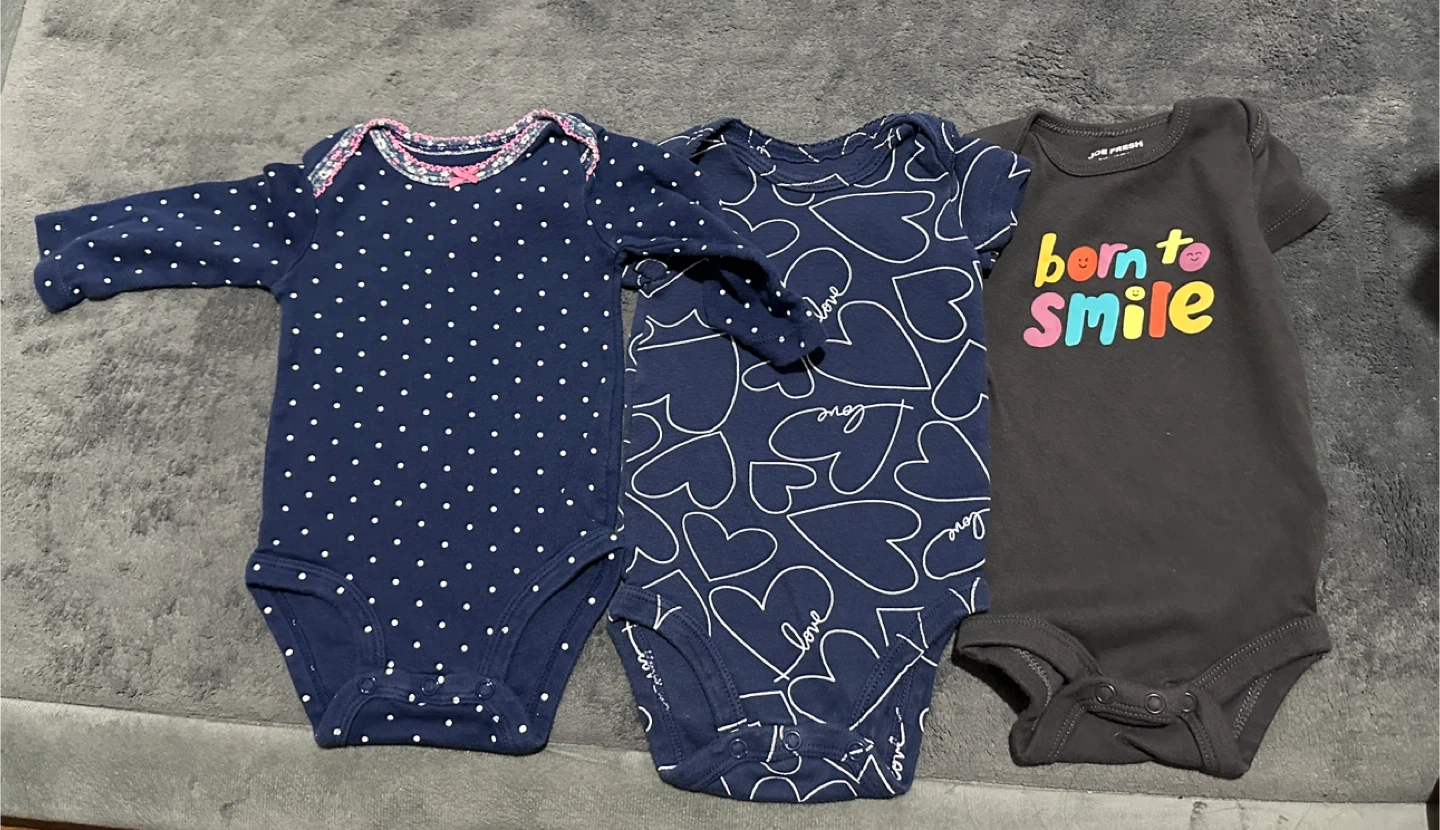 0-3 Months Baby Onesies Bundle - Various Brands & Styles - photo 4