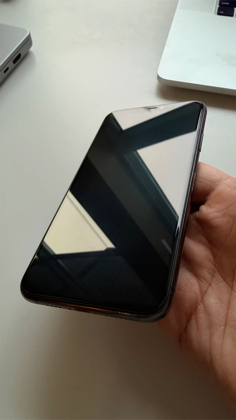 Apple iPhone 11 Pro Max