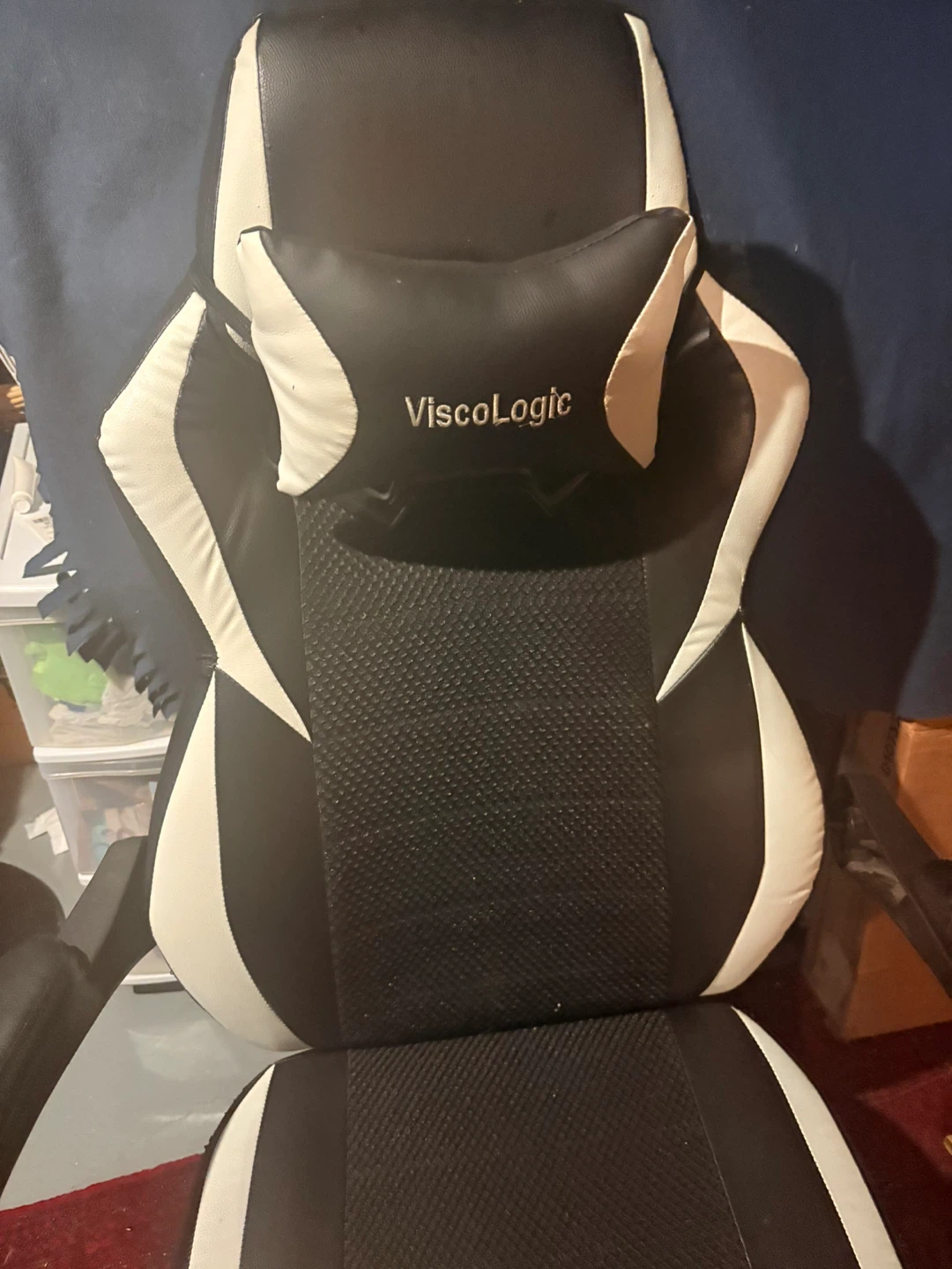 ViscoLogic Black and White Gaming Chair - photo 3