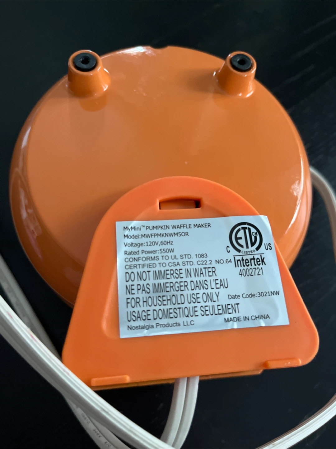 Nostalgia MyMini Pumpkin Waffle Maker - Orange - photo 3