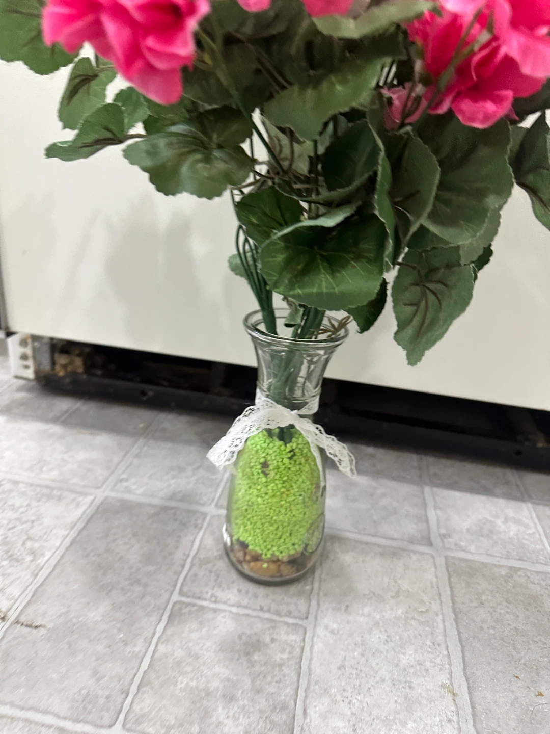 🥕 Pink & White Artificial Flower Bouquet - photo 3