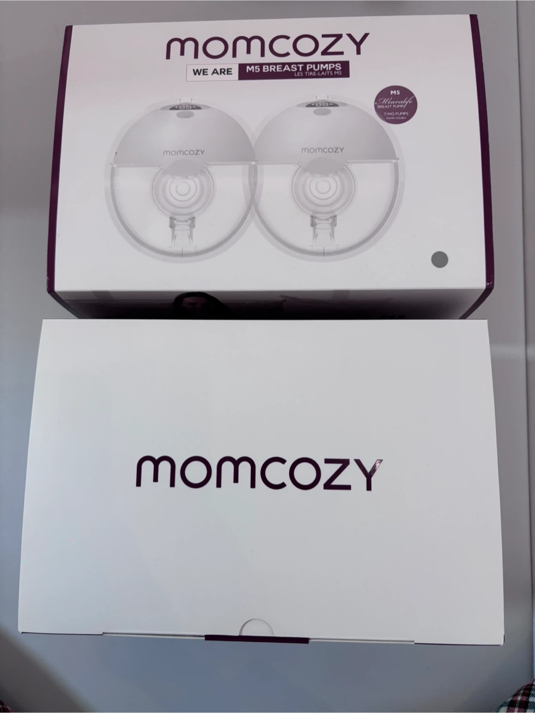 Momcozy M5 Wearable Breast Pump - Gently Used