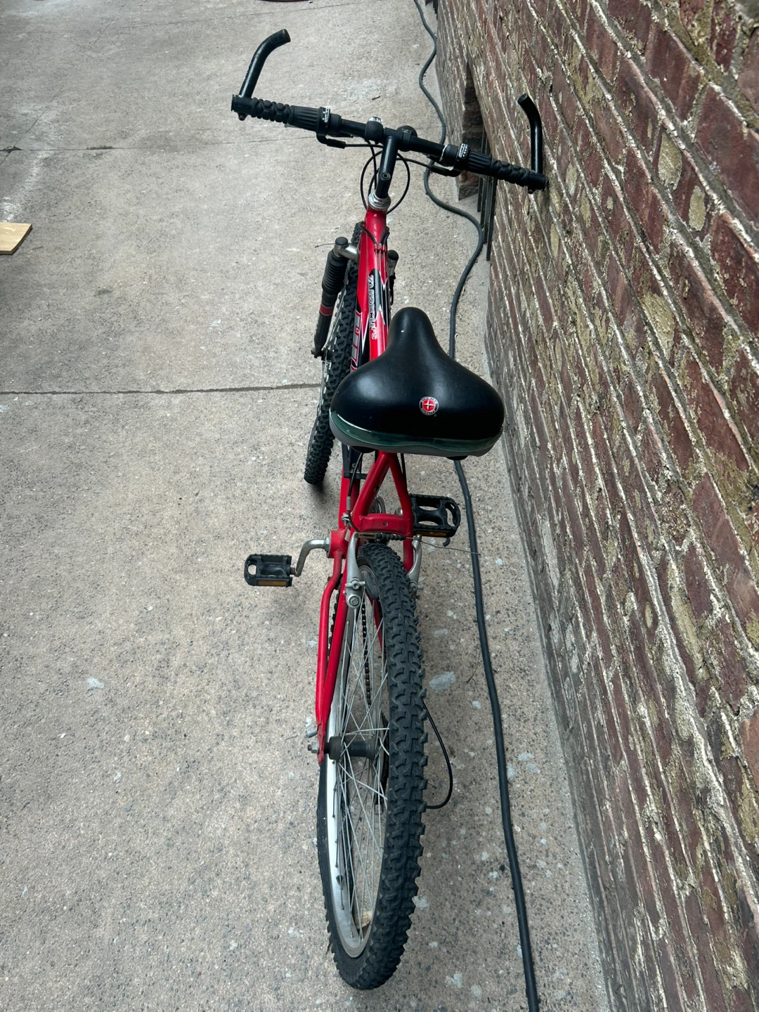 Huffy Hardtail Mountain Bike - Red