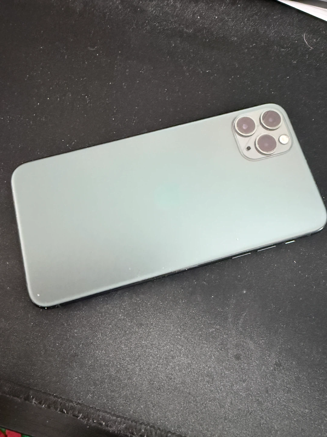 iPhone 11 Pro Max Midnight Green 64GB - photo 3