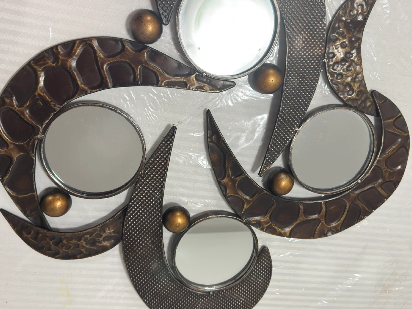 Decorative Wall Mirror - photo 3