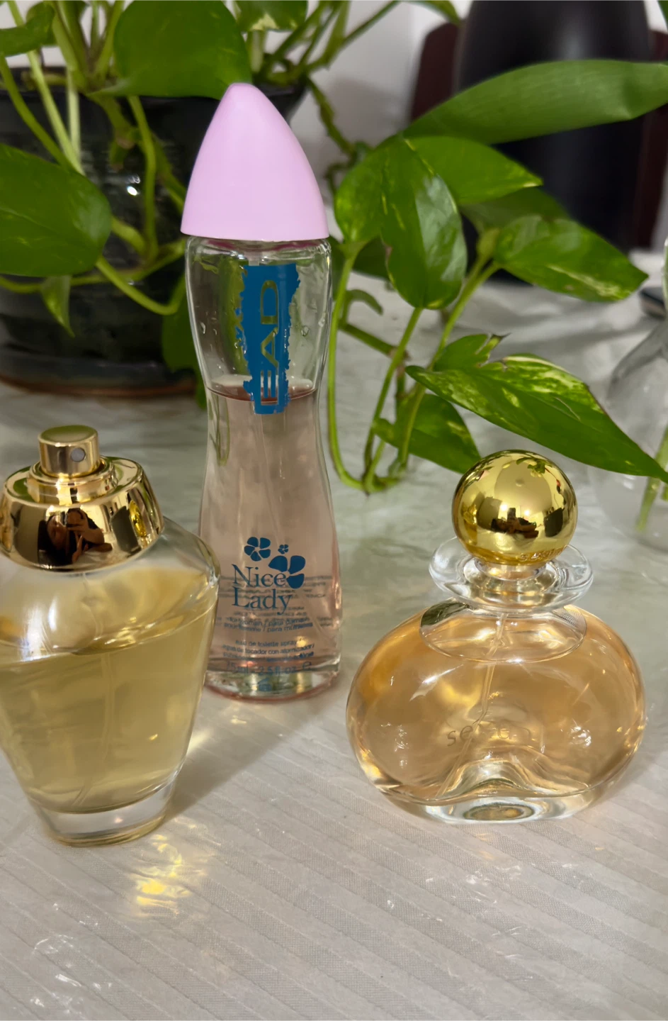 Lady’s perfume