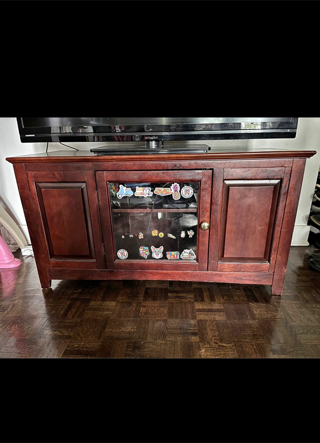 Wooden TV Stand/Entertainment Unit - 🥕