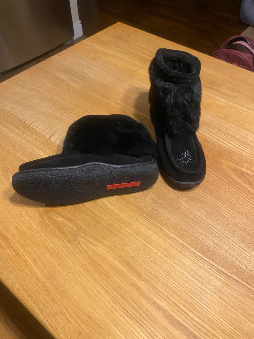 SoftMoc Black Fur Lined Moccasin Boots - Size 10