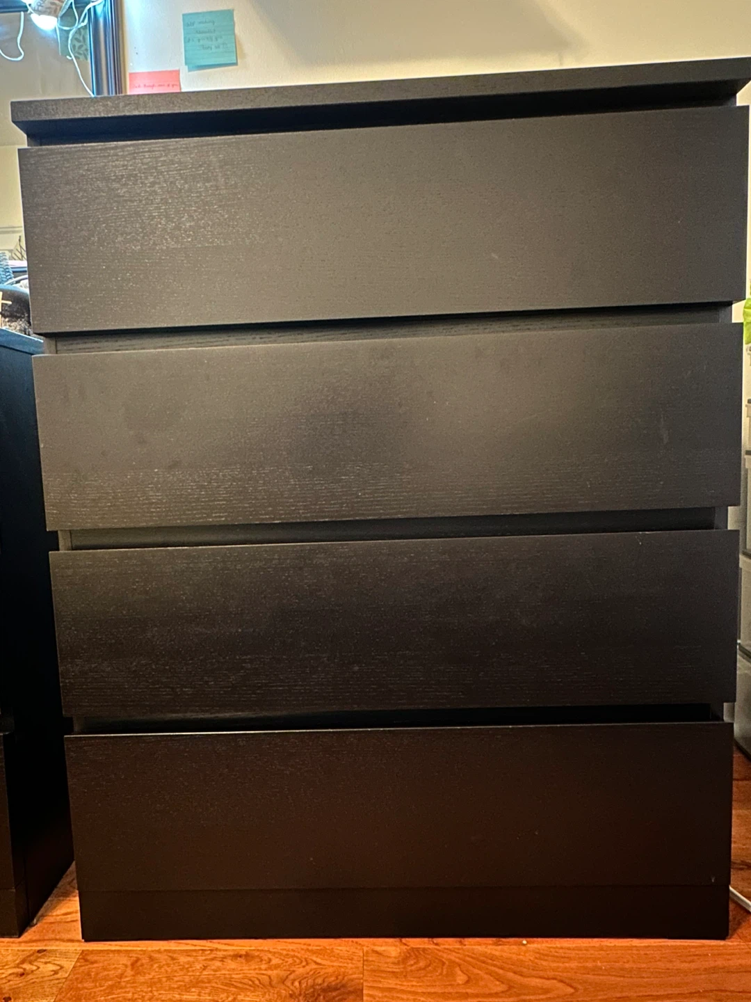4-Drawer black dresser - photo 2