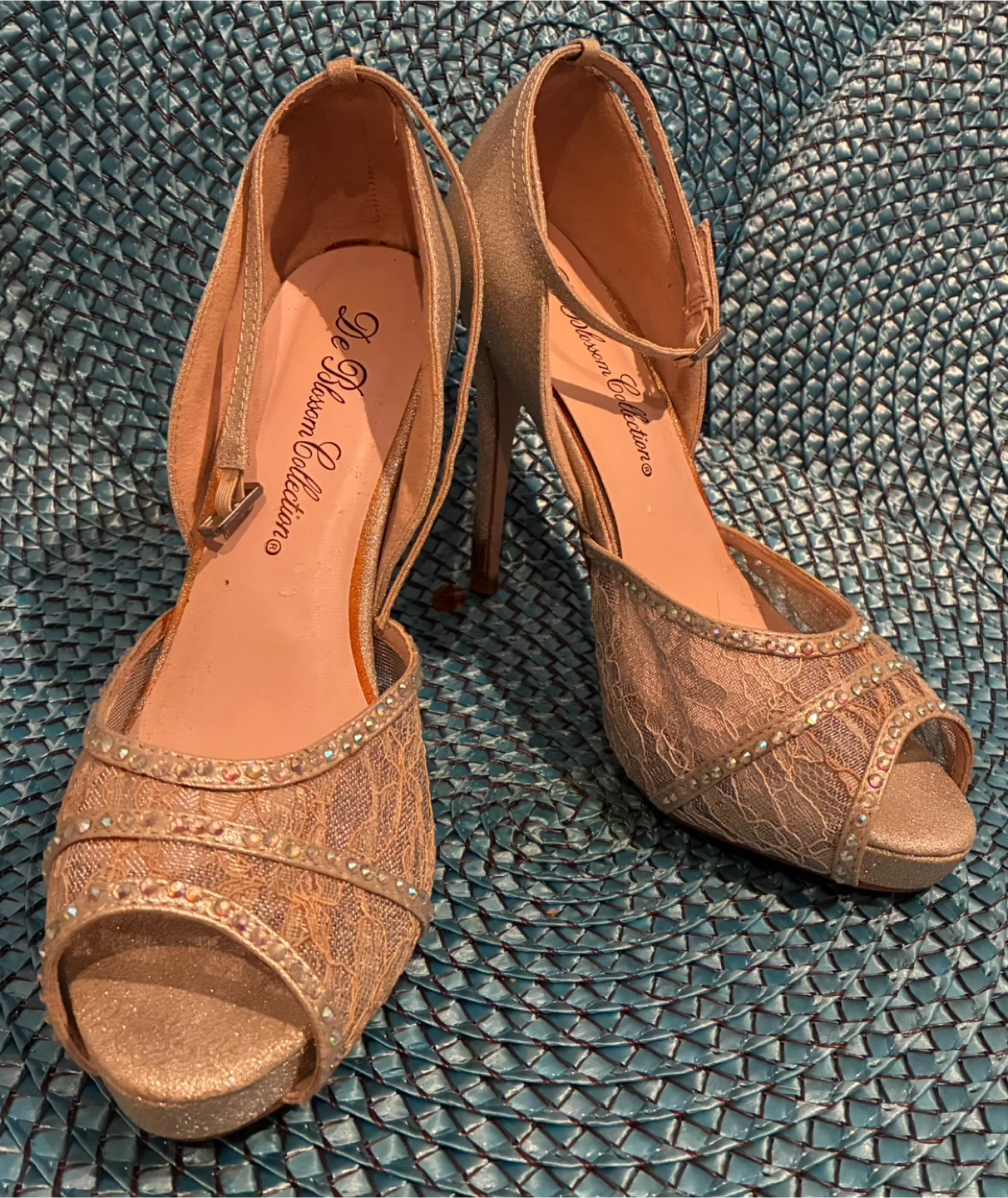 De Blossom Collection Heels - Size 8.5 - photo 2