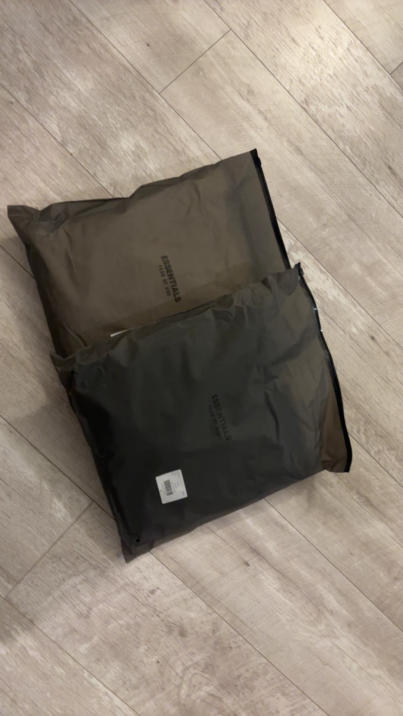 Essentials Fear of God Clothing