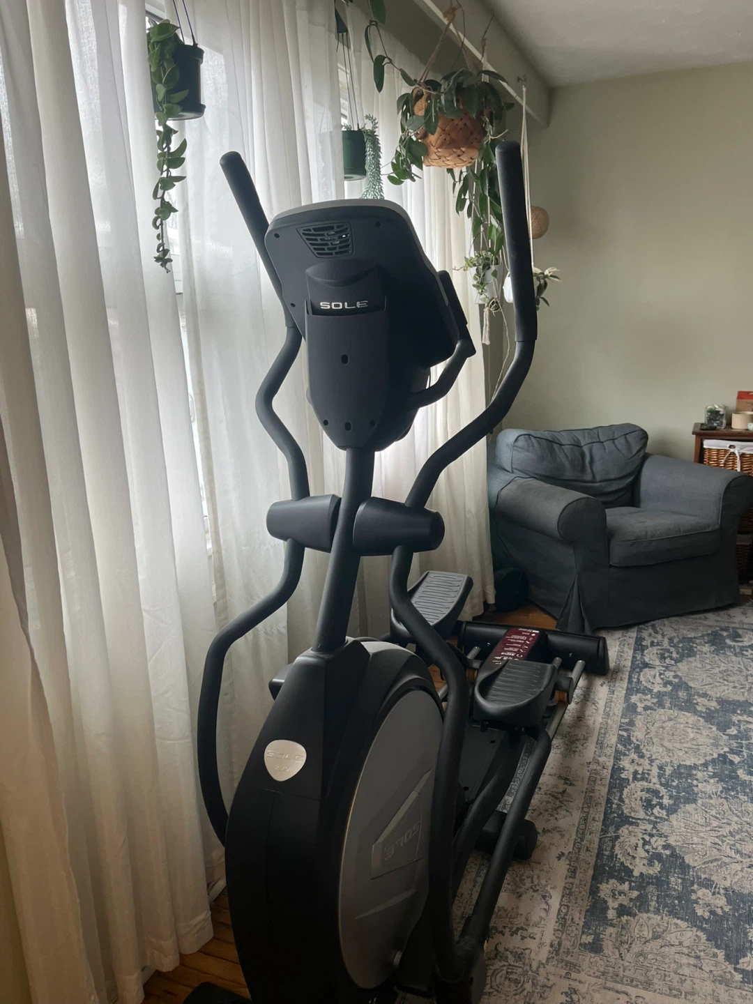 SOLE E35 Elliptical Machine - photo 2