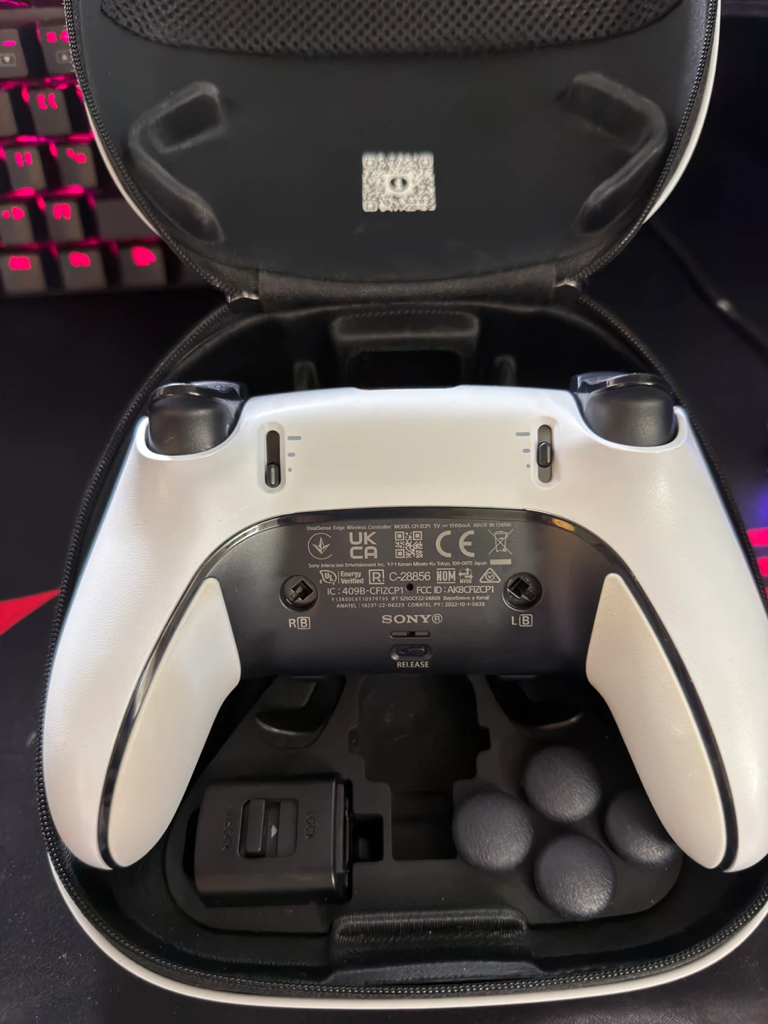 Sony DualSense Edge Wireless Controller - White - photo 2