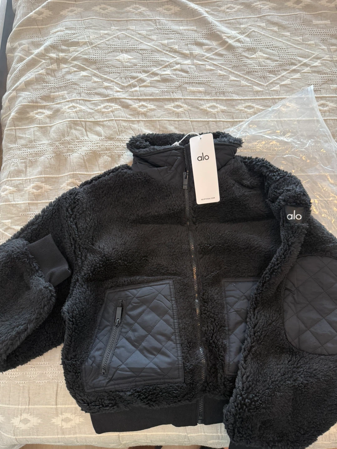ALO Sherpa Jacket - Black - photo 3