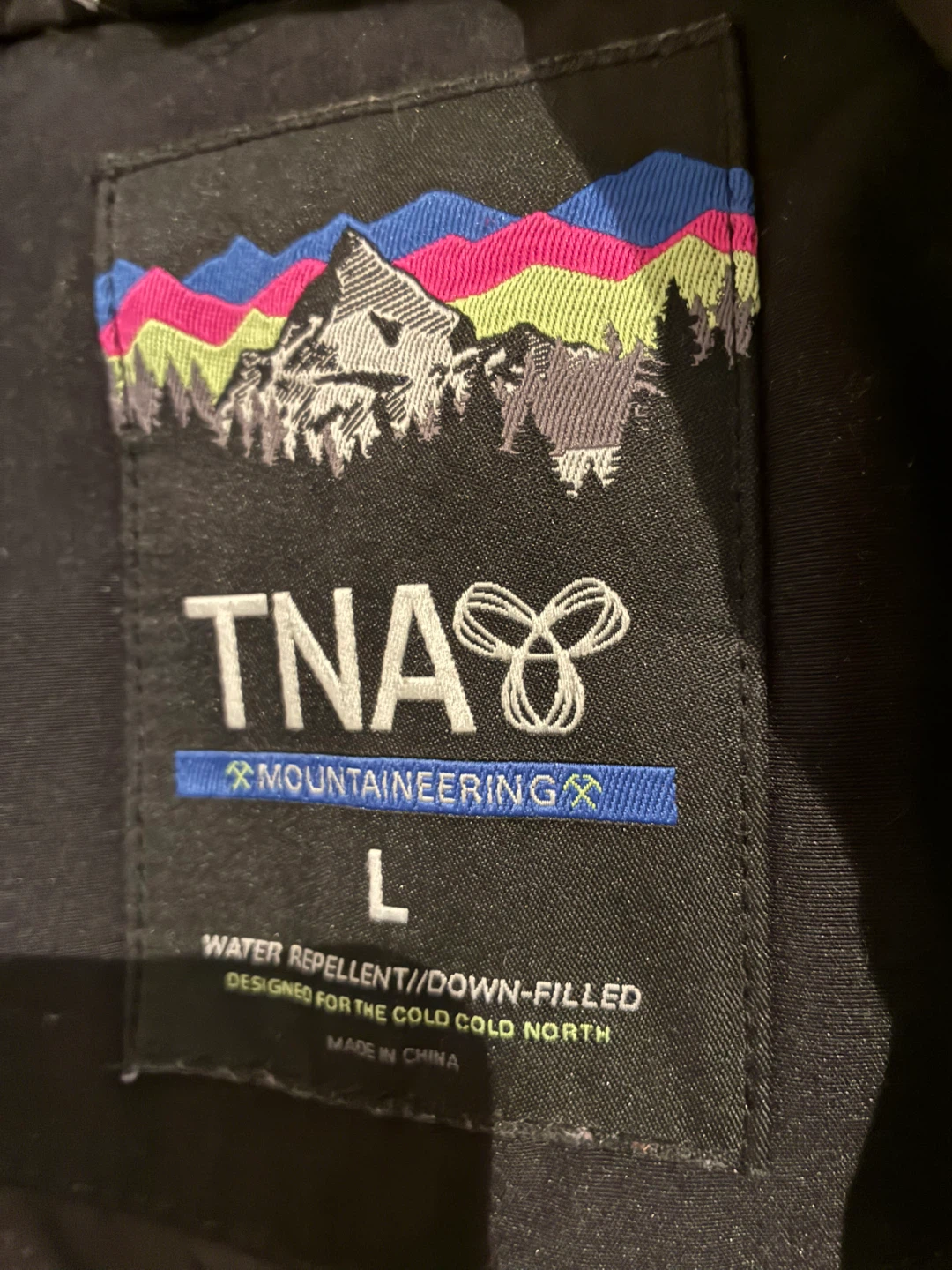 TNA Mountaineering Black Parka - Size L