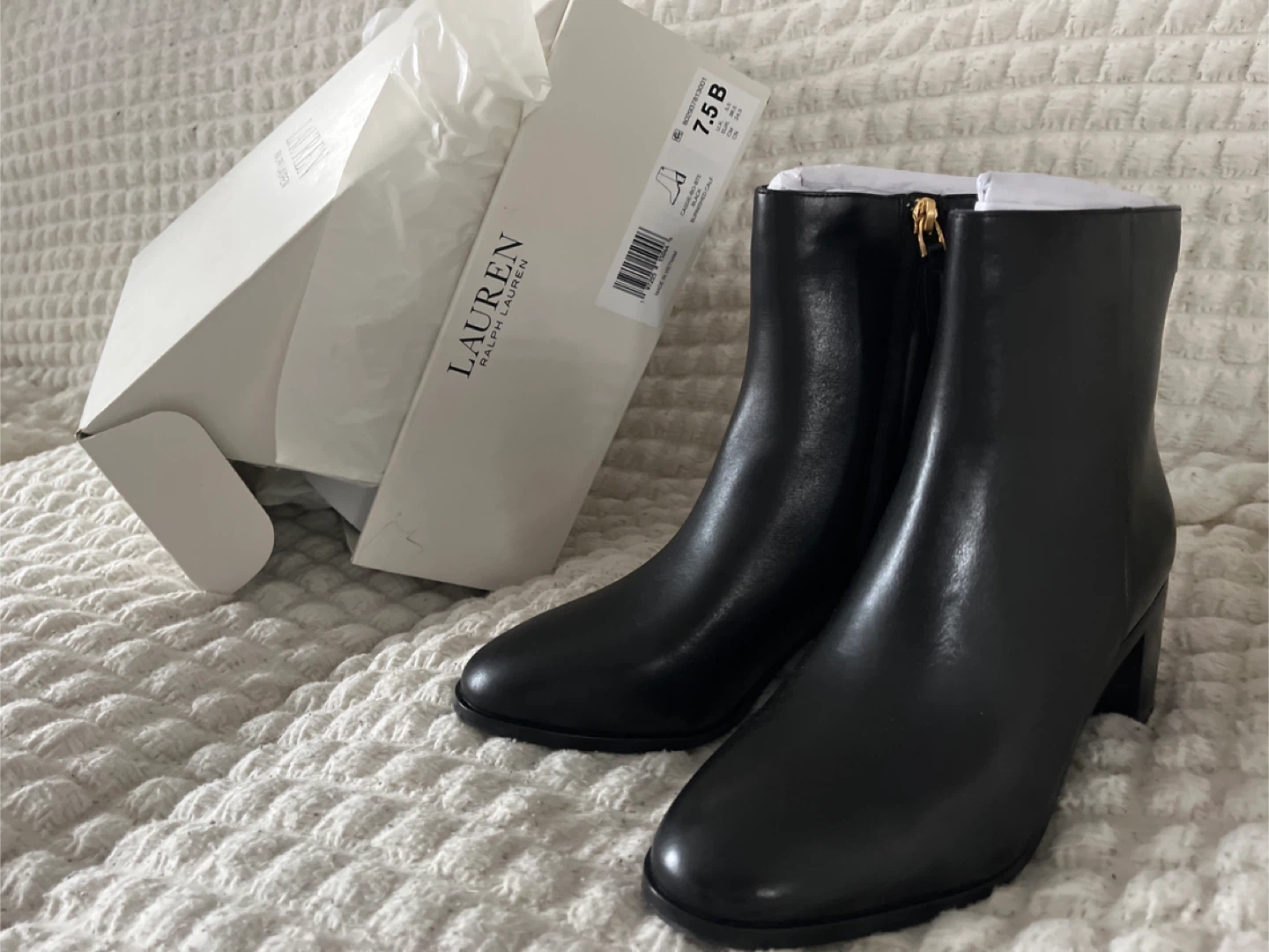 (NEW)Ralph Lauren Cassie Booties - Size 7.5B