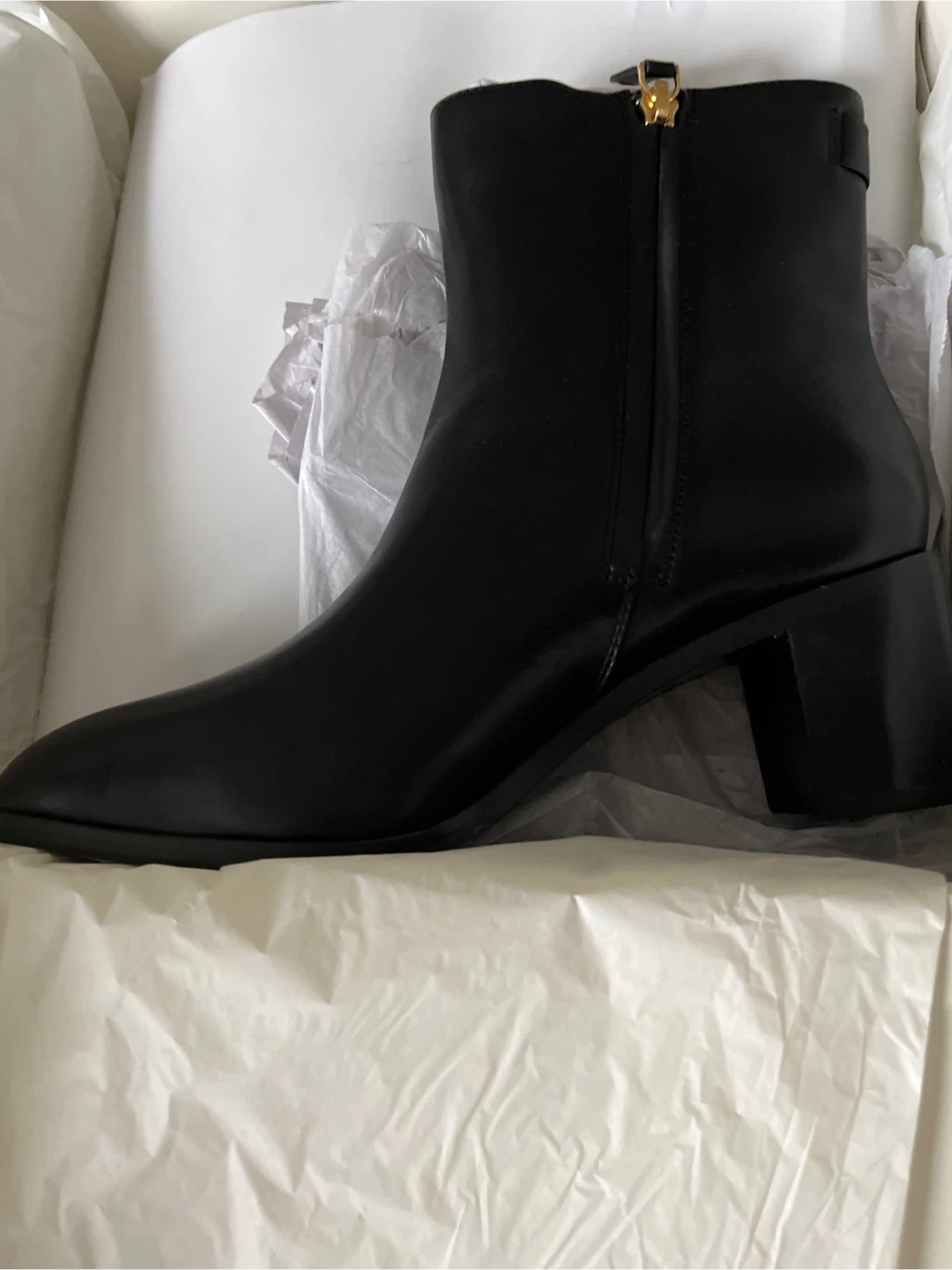 (NEW)Ralph Lauren Cassie Booties - Size 7.5B - photo 2