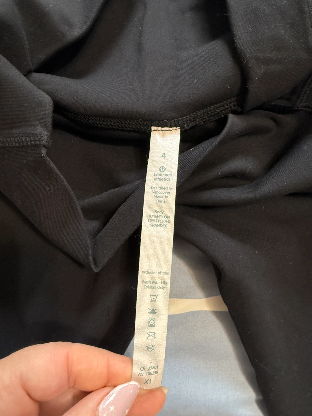 Lululemon Black Leggings - Size 4 - photo 2
