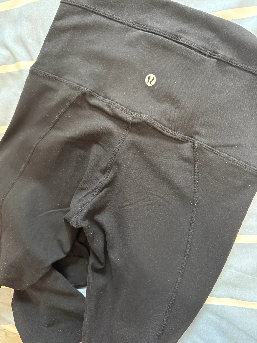 Lululemon Black Leggings - Size 4 - photo 4