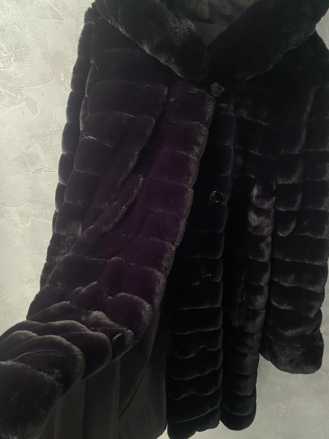 Black Reversible Fur Coat - photo 3