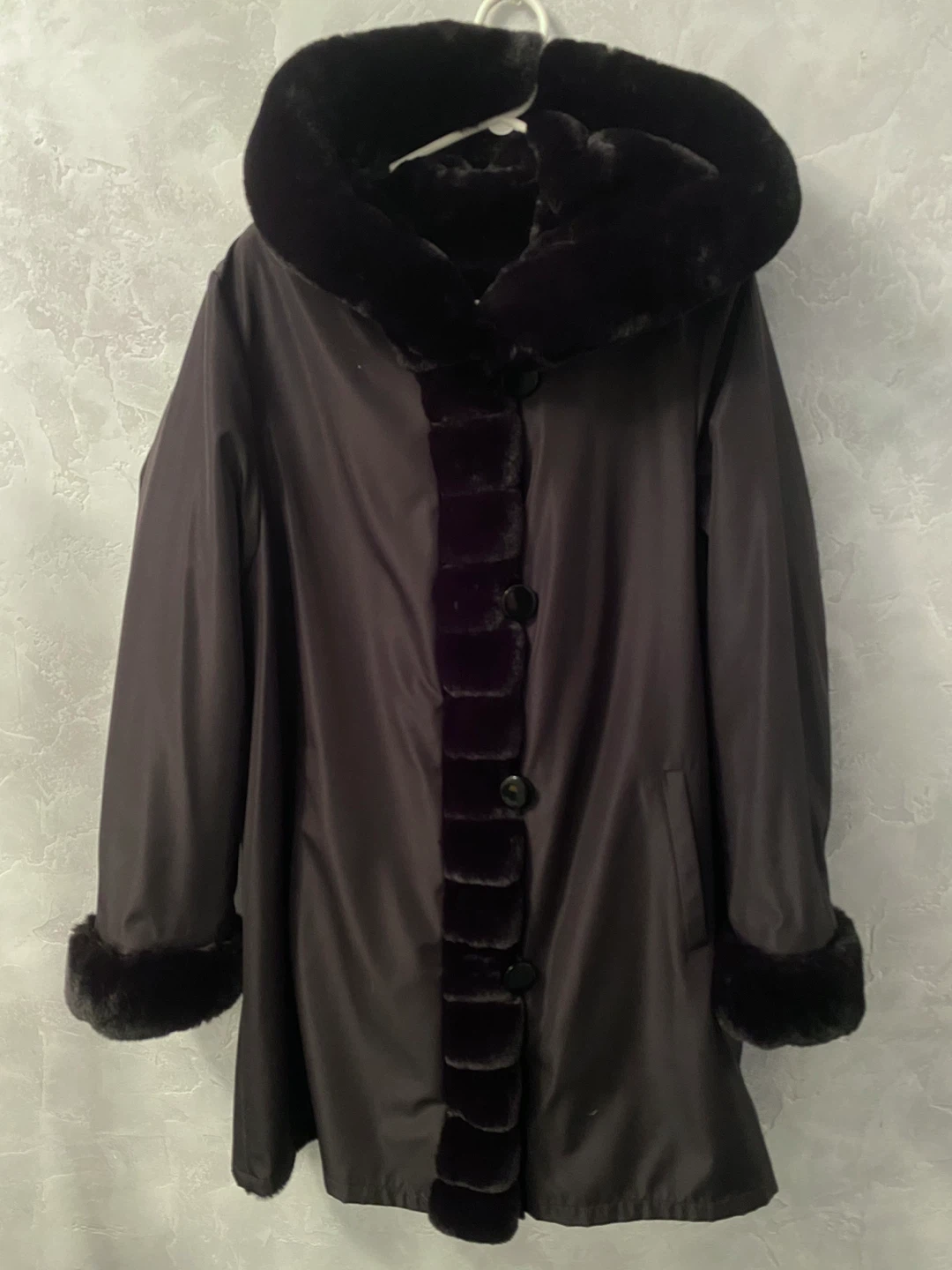 Black Reversible Fur Coat - photo 5